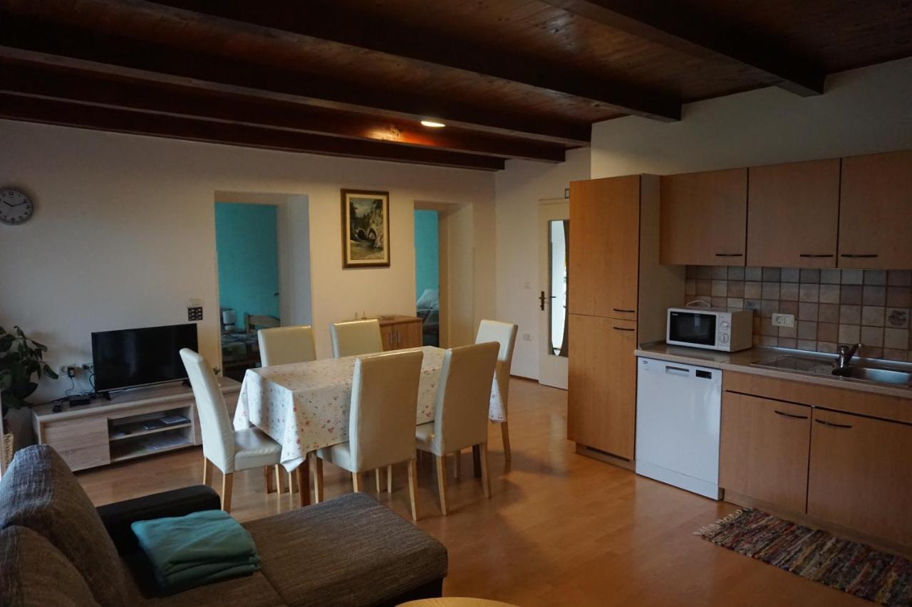 Apartment Pri Bricu Kobarid Luaran gambar